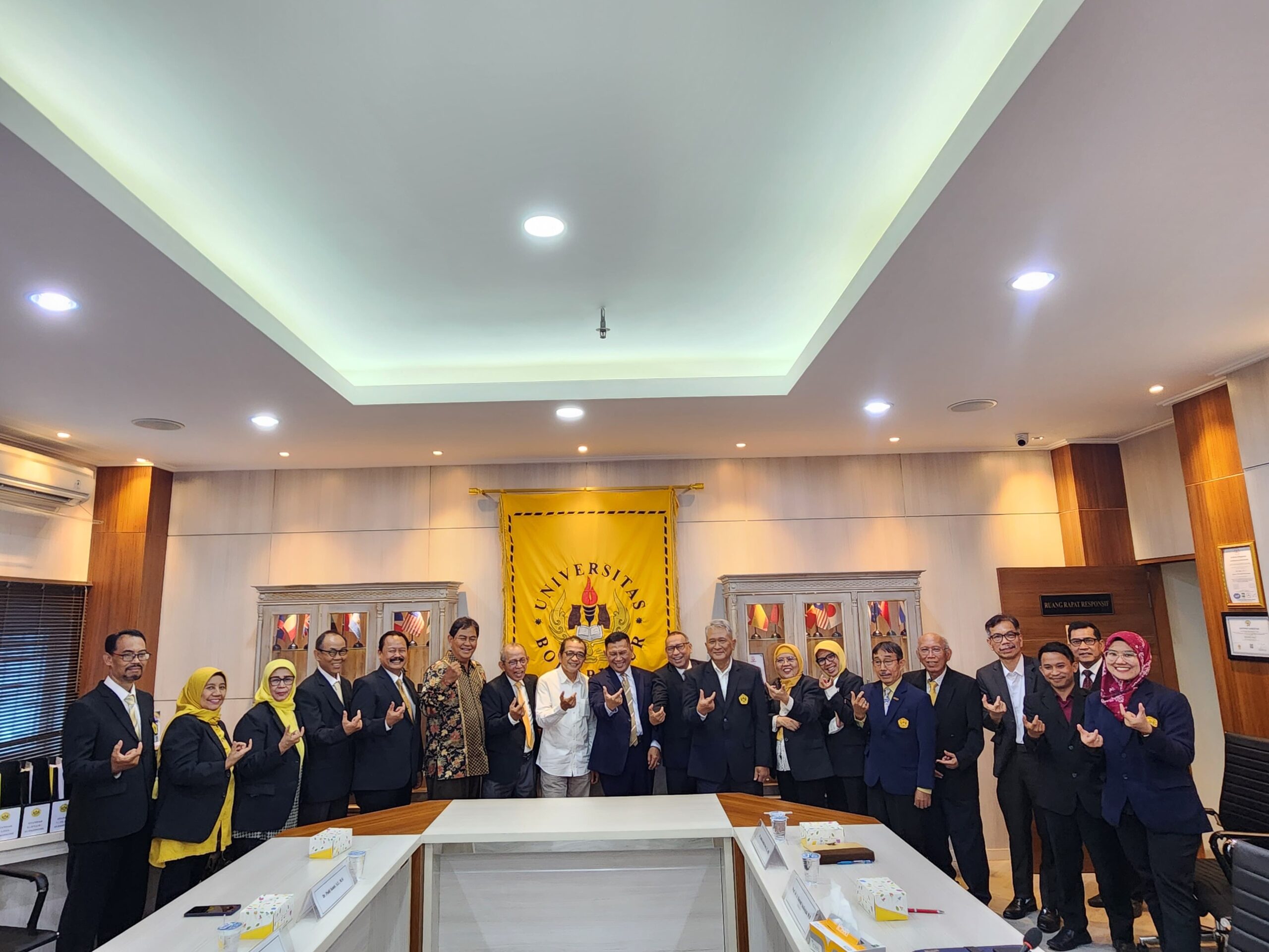 Kegiatan Assessment Program Doktor Ekonomi Universitas Borobudur