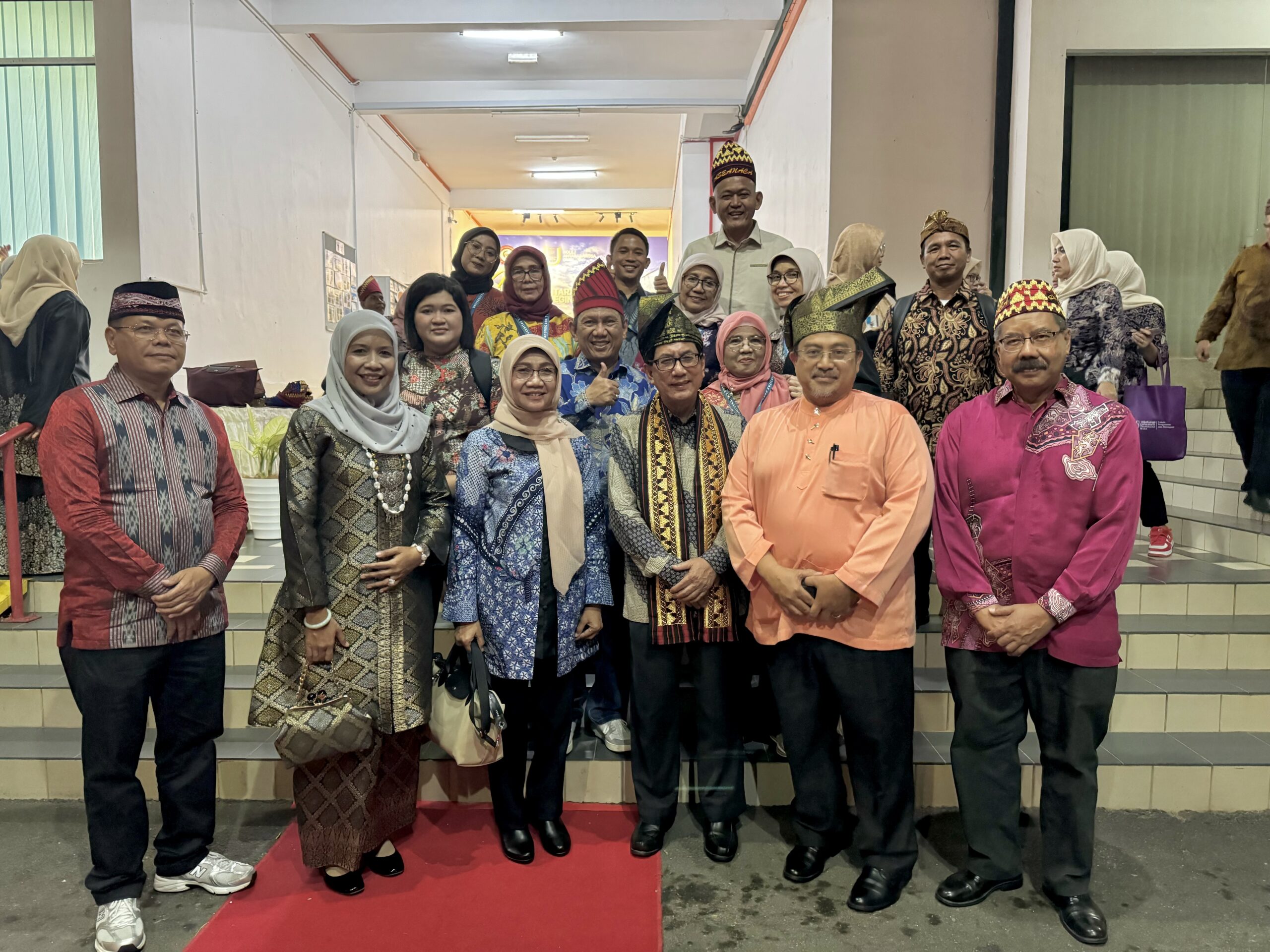 Delegasi Universitas Borobudur Hadiri Makan Malam Bersama Gubernur Melaka