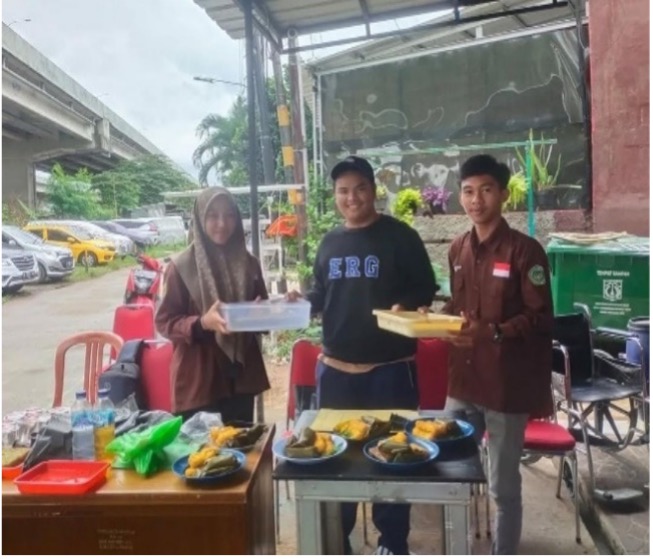 Universitas Borobudur Gelar Sharing Session Bersama Alumni dan Praktisi: Urban Farming Jadi Solusi Cerdas di RW 02 Cipinang Melayu Jakarta Timur