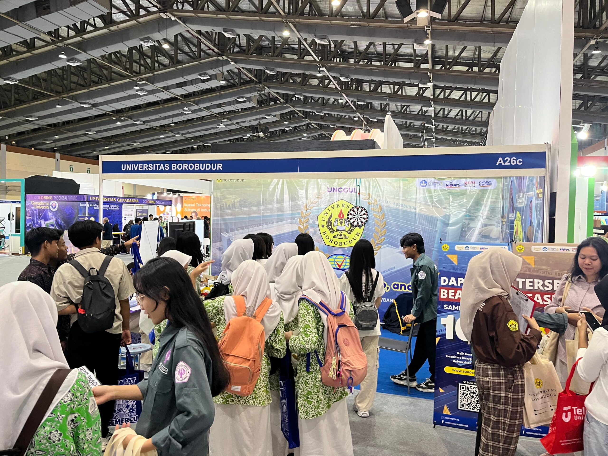 Universitas Borobudur Hadir di Indonesia International Education & Training Expo (IIETE) 2025 di JCC